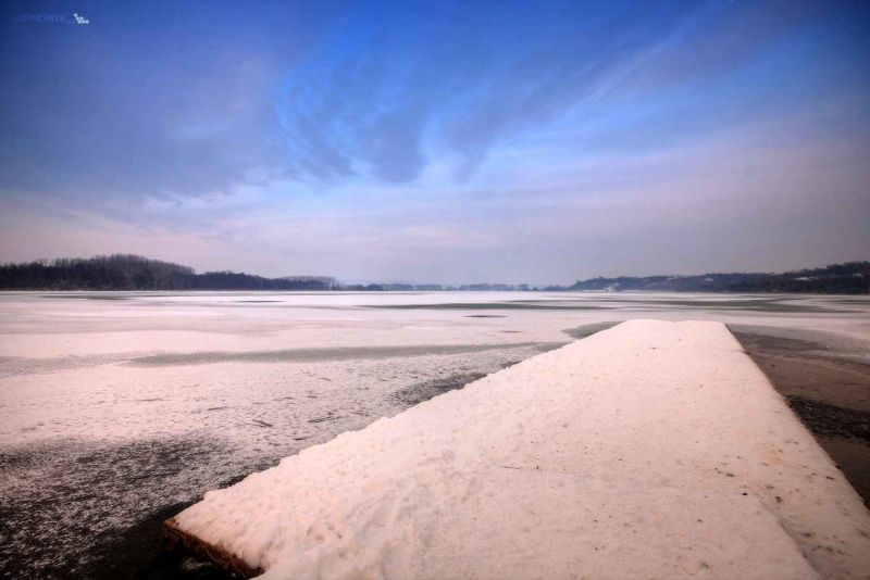 frozen lake.jpg
